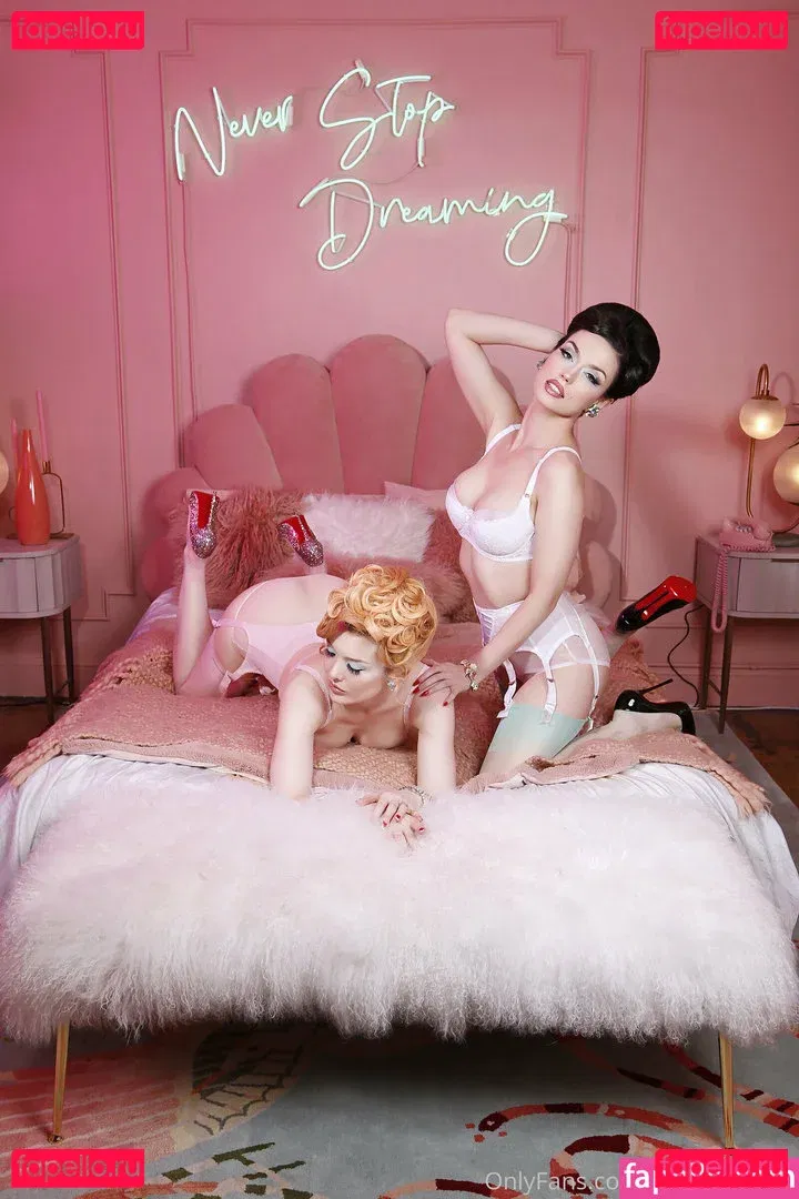 Miss Miranda Onlyfans Photo Gallery 