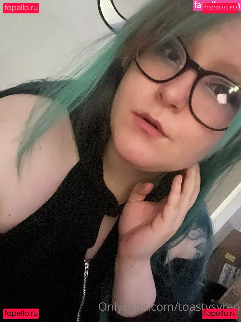 toastysyren Onlyfans Photo Gallery 