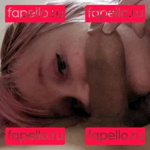 toastysyren Onlyfans Photo Gallery 