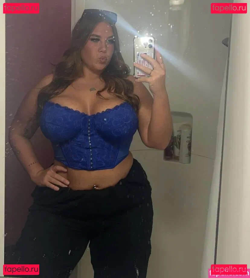 ellierobsxx Onlyfans Photo Gallery 