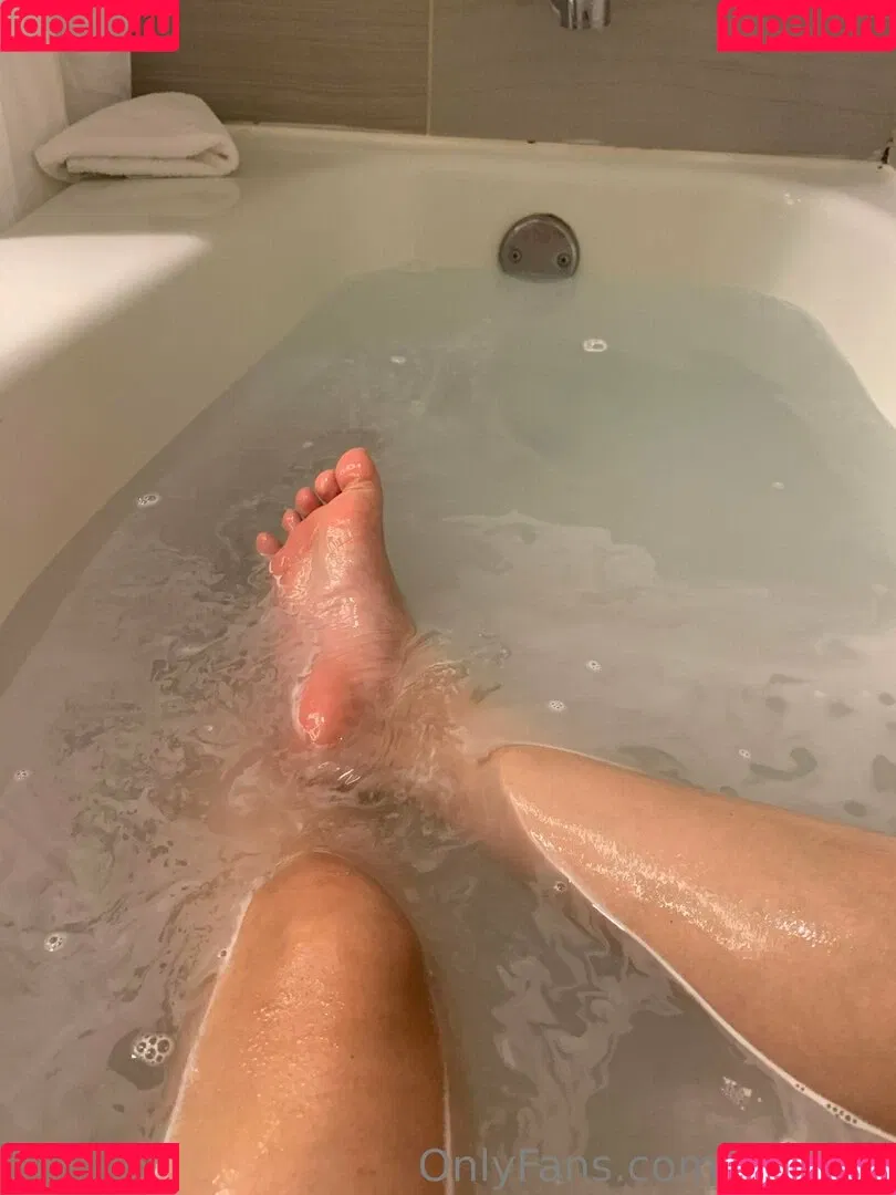 coy_koi Onlyfans Photo Gallery 