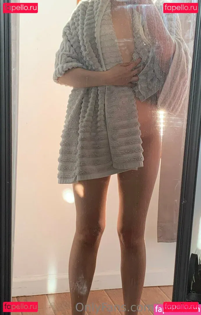 coy_koi Onlyfans Photo Gallery 