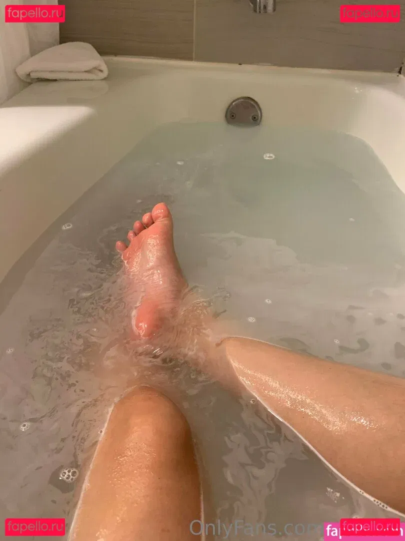 coy_koi Onlyfans Photo Gallery 