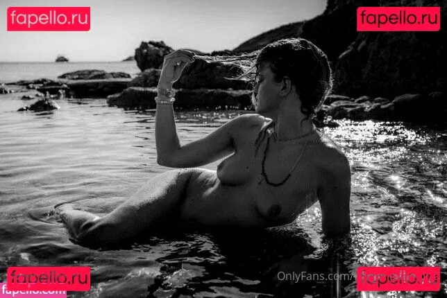 babyblondeibiza Onlyfans Photo Gallery 