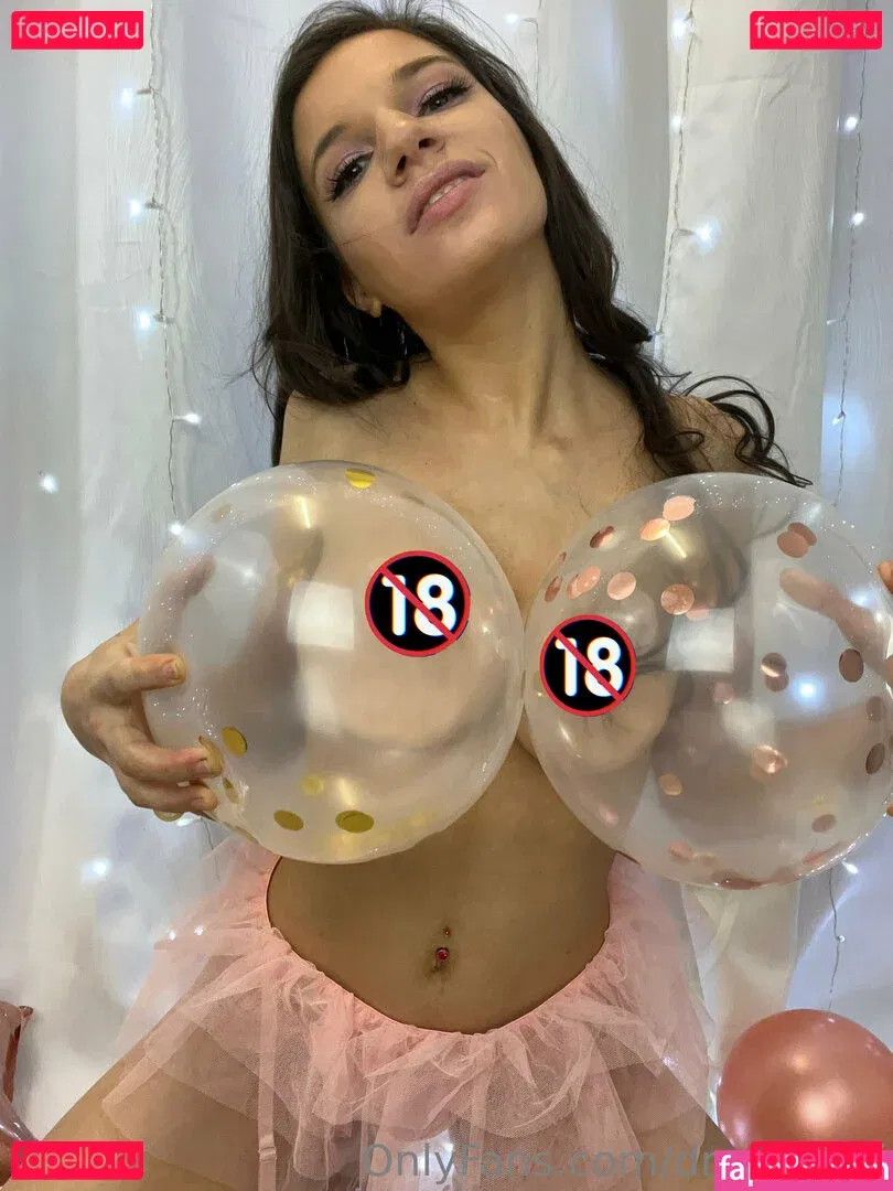 dreamheli Onlyfans Photo Gallery 