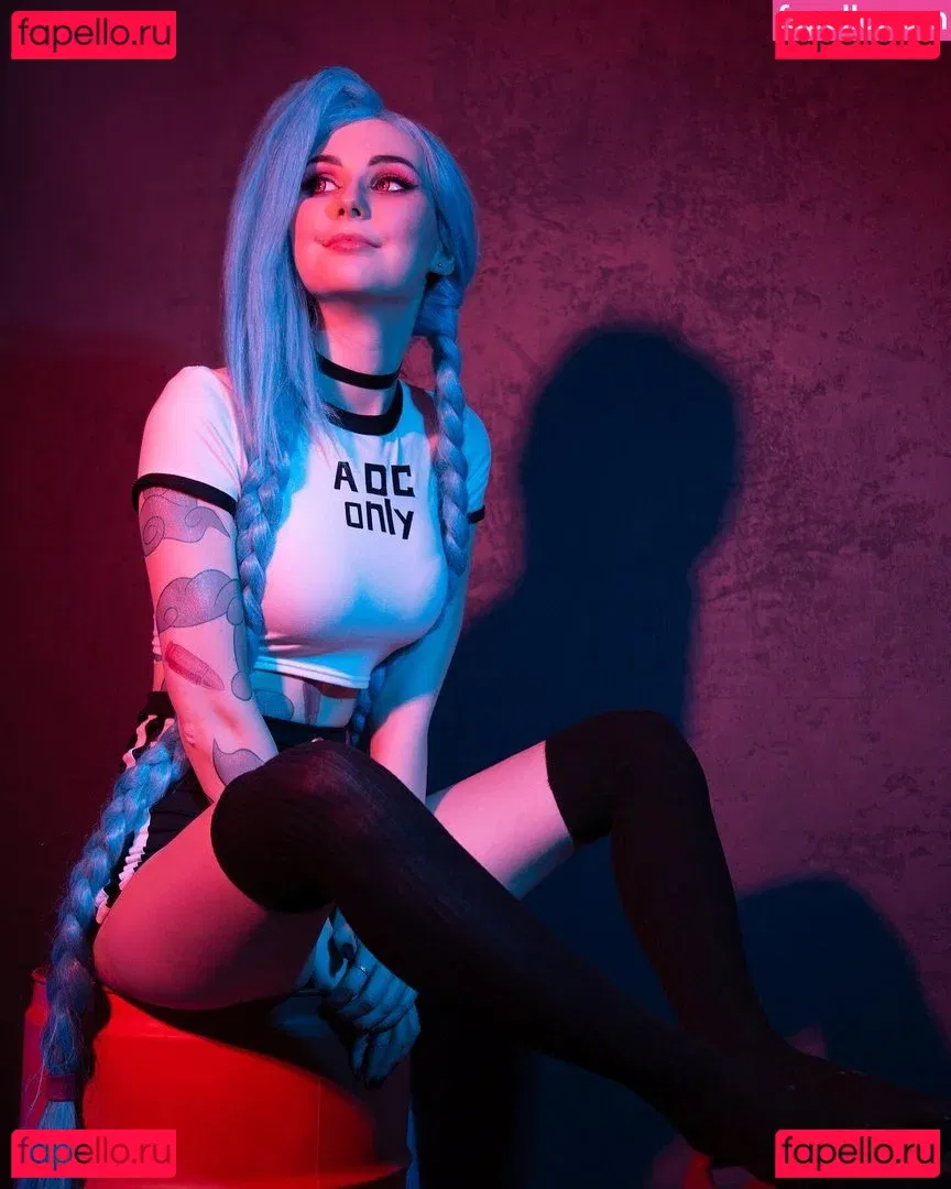 NatsumiPon Onlyfans Photo Gallery 