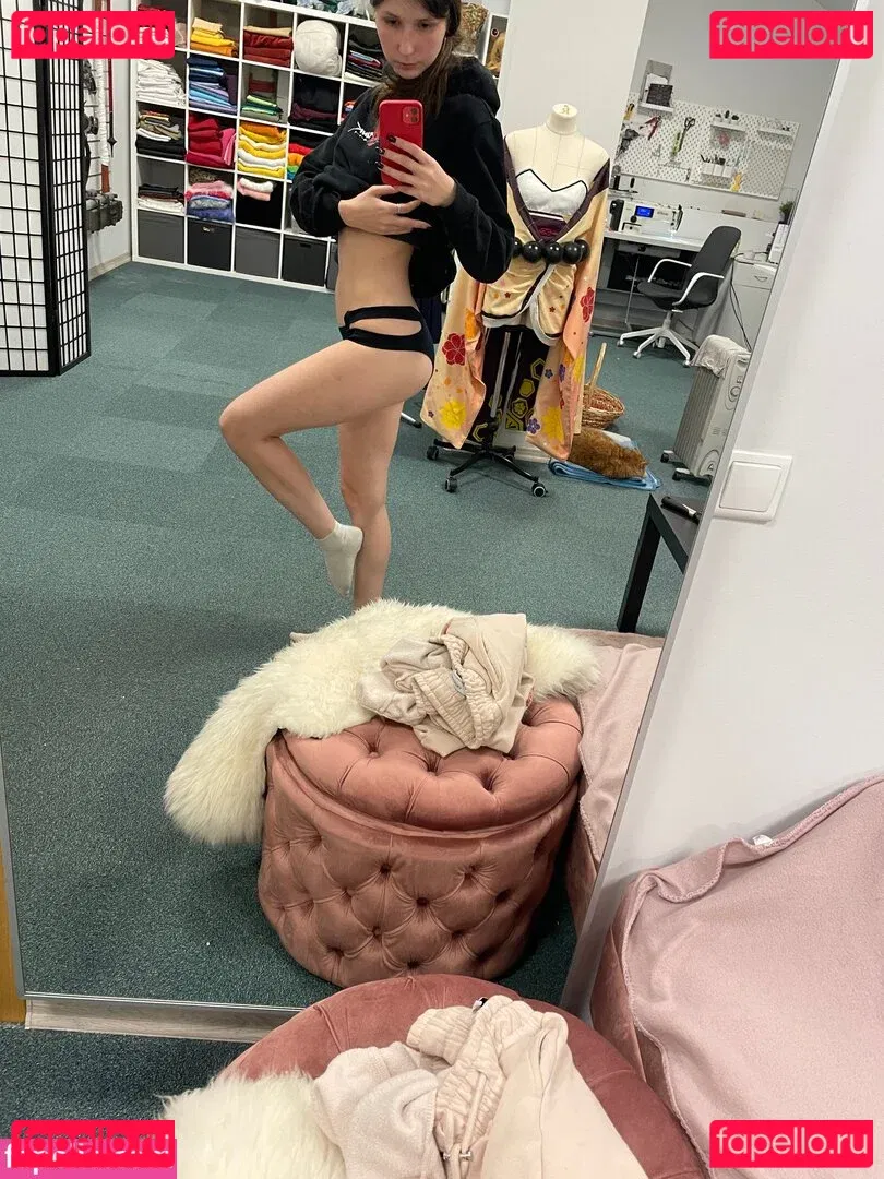 NatsumiPon Onlyfans Photo Gallery 