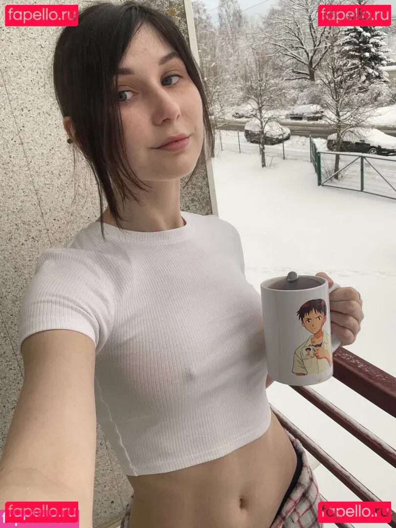 NatsumiPon Onlyfans Photo Gallery 