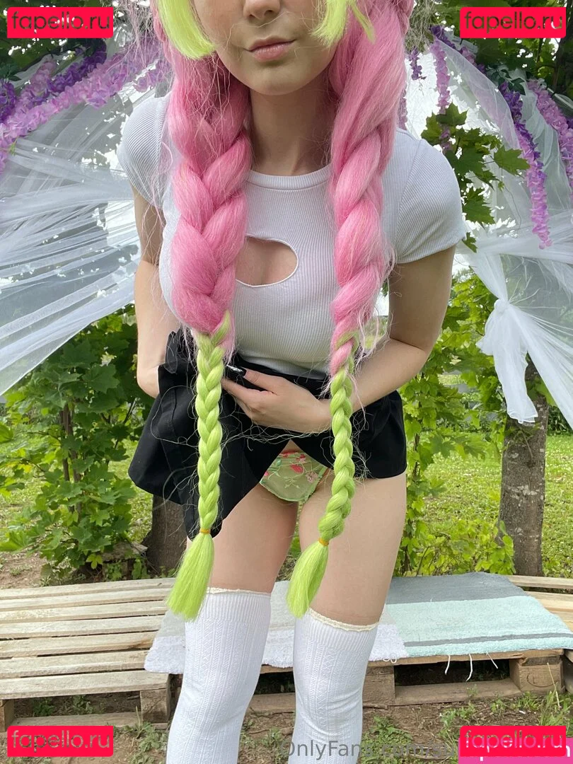 NatsumiPon Onlyfans Photo Gallery 