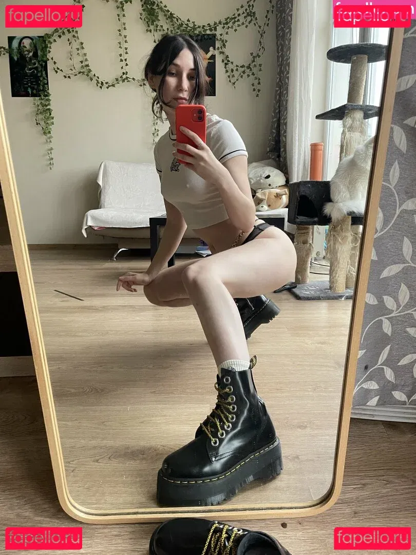 NatsumiPon Onlyfans Photo Gallery 