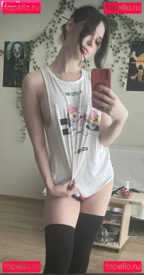 NatsumiPon Onlyfans Photo Gallery 