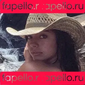 Priscilla Huggins Ortiz Onlyfans Photo Gallery 