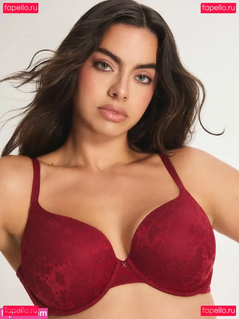 Priscilla Huggins Ortiz Onlyfans Photo Gallery 