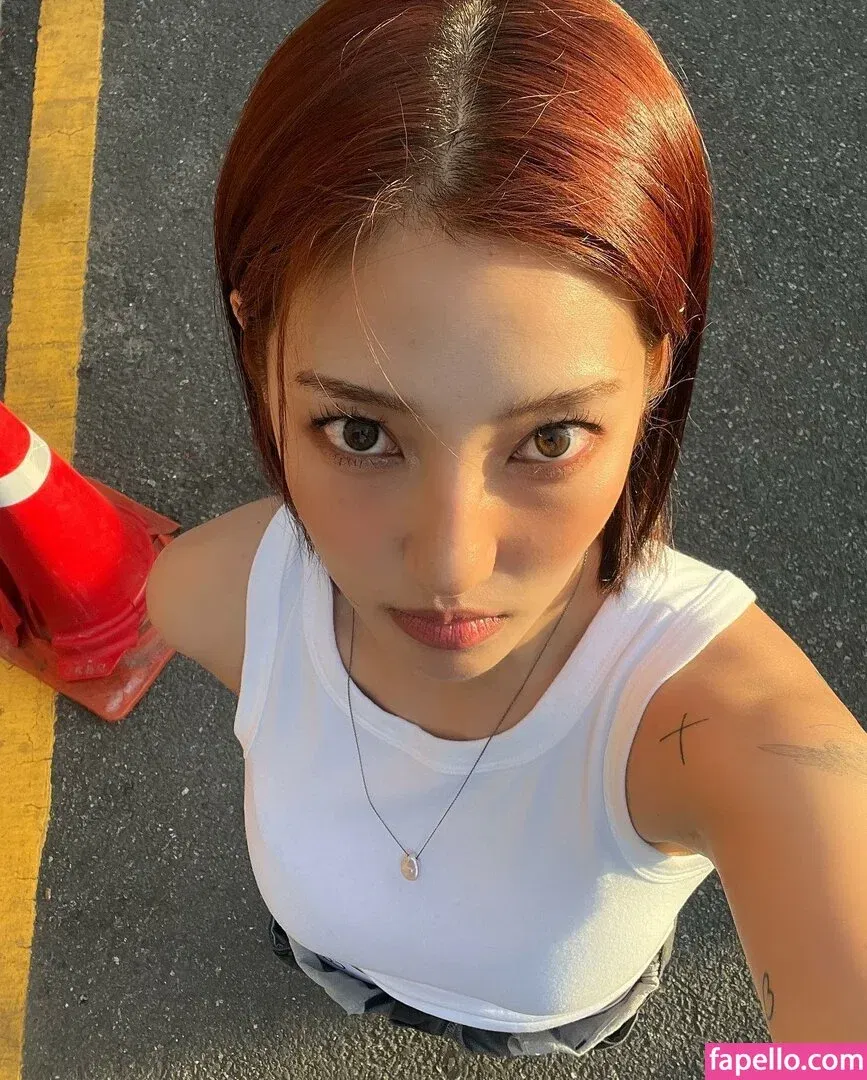 Jeon Jisu Onlyfans Photo Gallery 