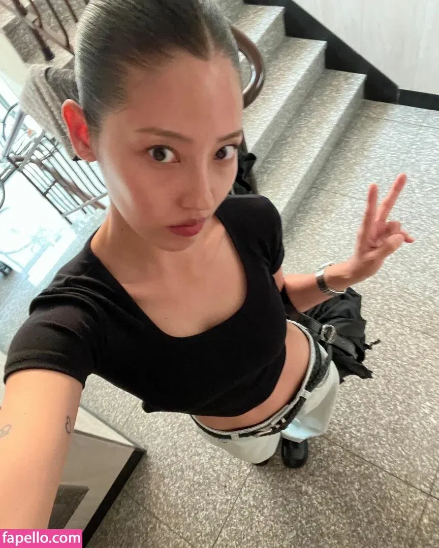 Jeon Jisu Onlyfans Photo Gallery 