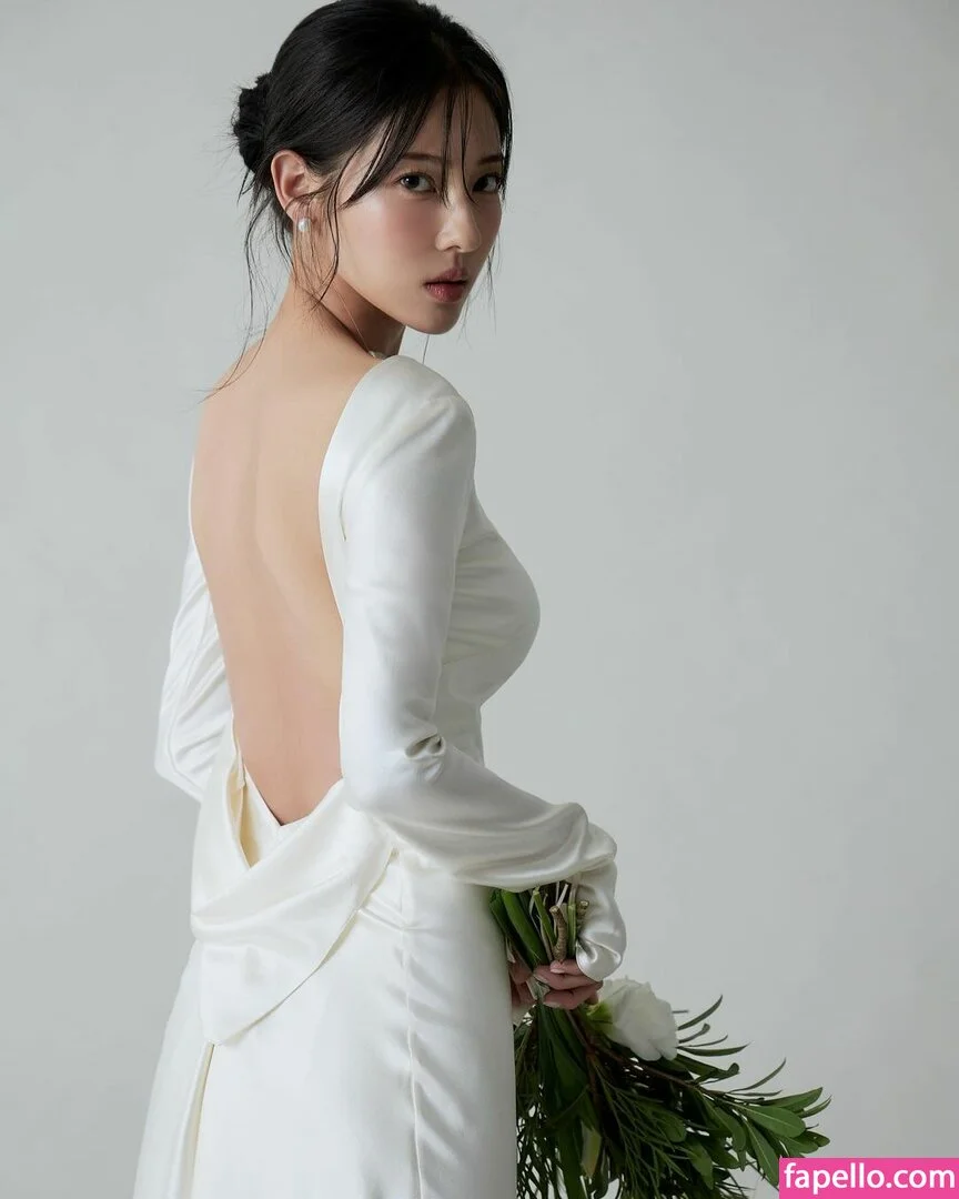 Jeon Jisu Onlyfans Photo Gallery 