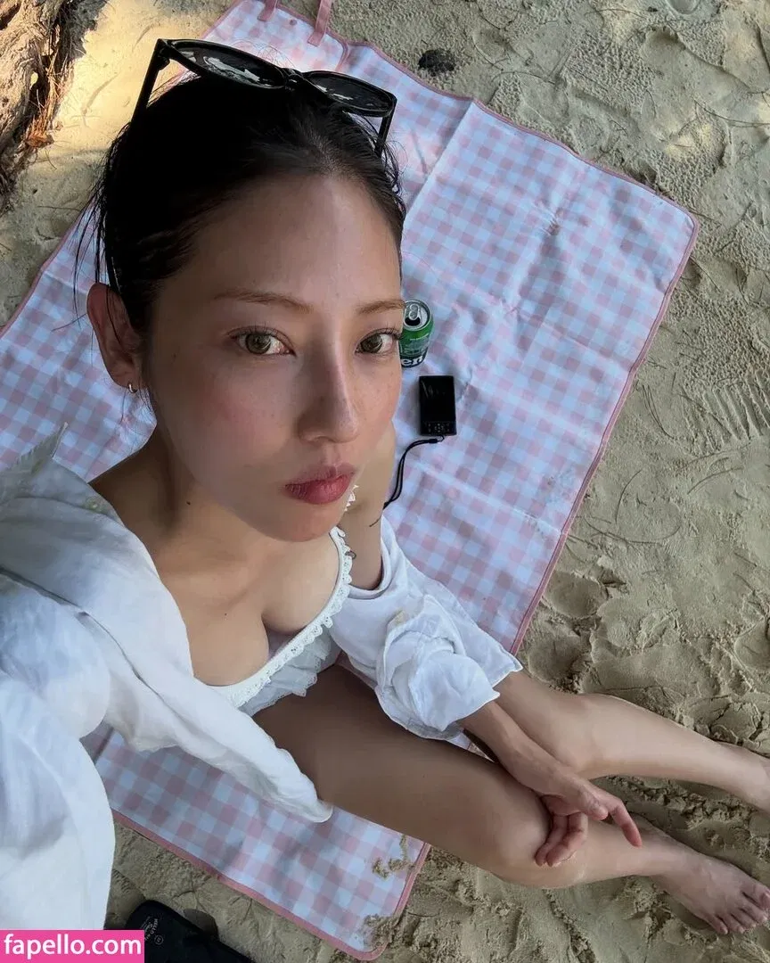 Jeon Jisu Onlyfans Photo Gallery 