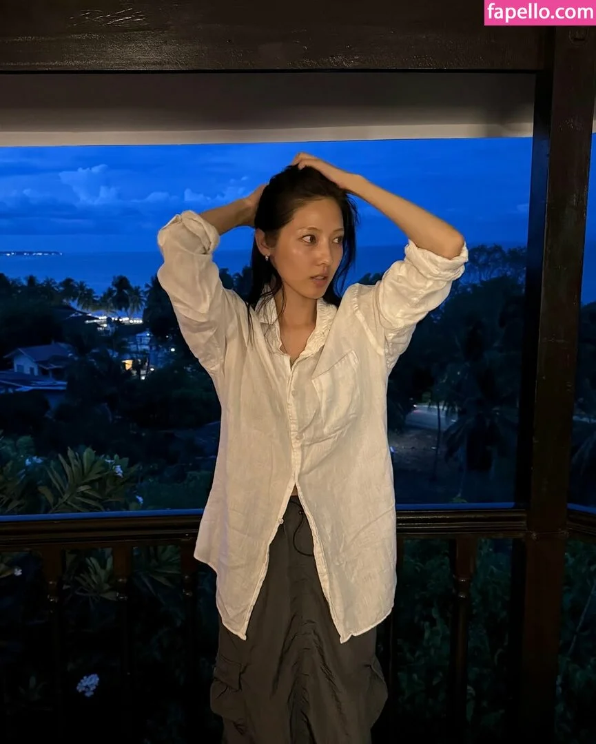 Jeon Jisu Onlyfans Photo Gallery 