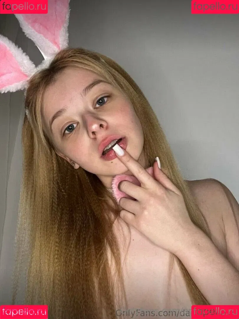april007free Onlyfans Photo Gallery 