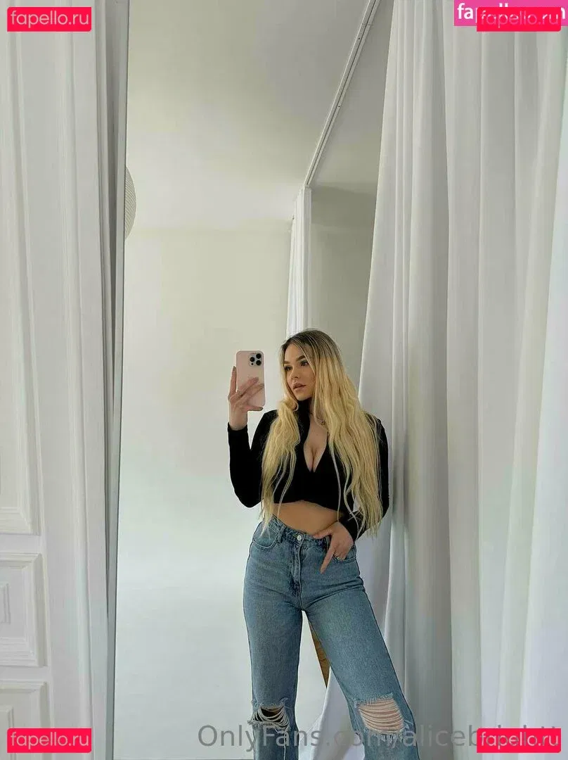 april007free Onlyfans Photo Gallery 