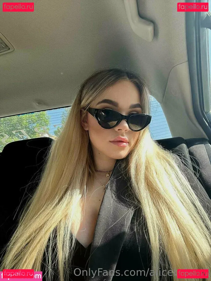 april007free Onlyfans Photo Gallery 