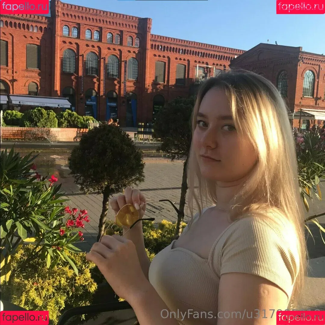 celebrity_hannah_montana Onlyfans Photo Gallery 