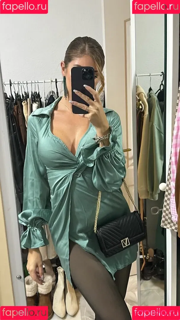 lauramedinarb Onlyfans Photo Gallery 