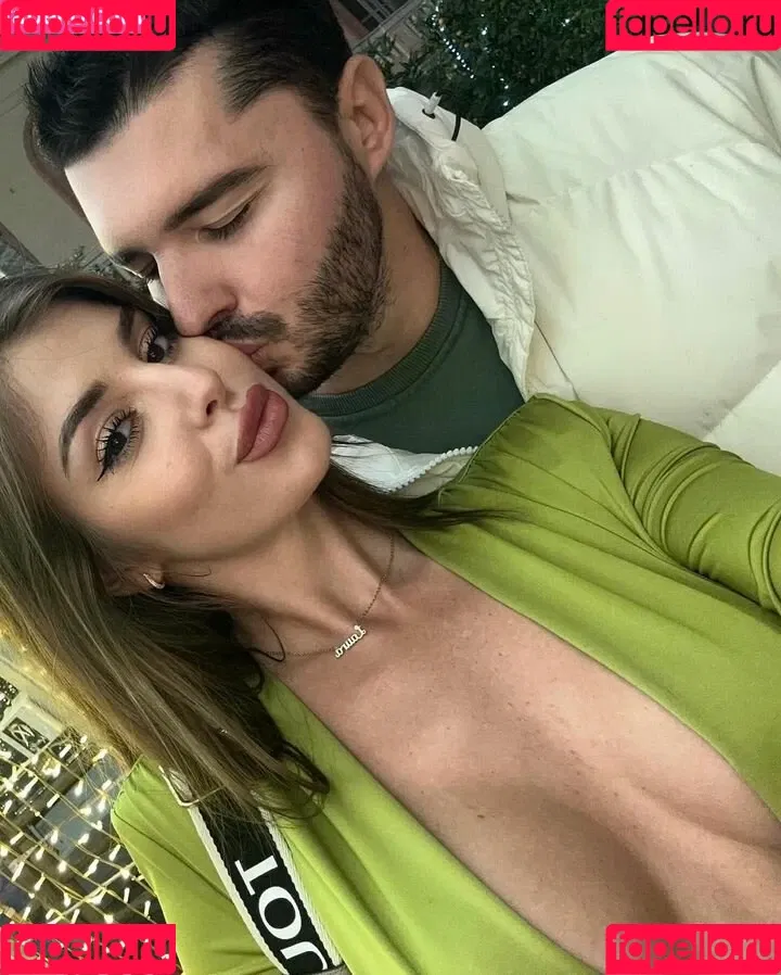 lauramedinarb Onlyfans Photo Gallery 
