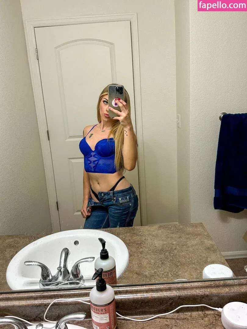 Slxttylyss Onlyfans Photo Gallery 