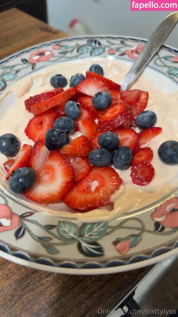 Slxttylyss Onlyfans Photo Gallery 