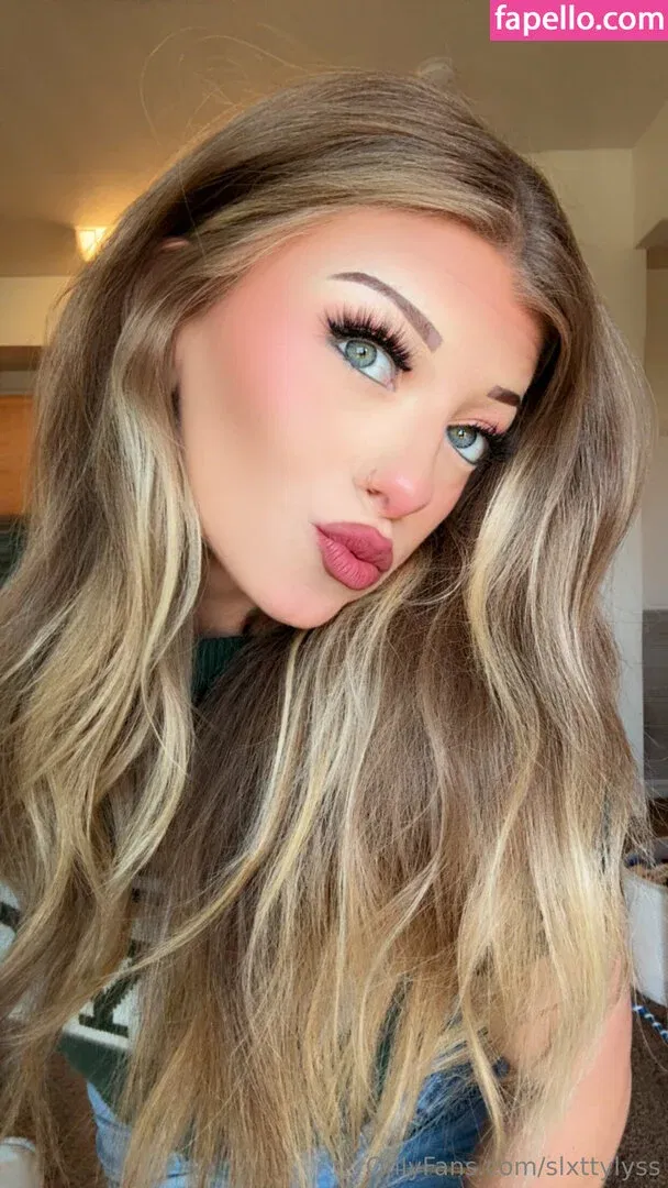 Slxttylyss Onlyfans Photo Gallery 