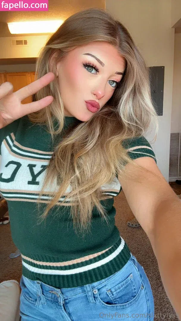 Slxttylyss Onlyfans Photo Gallery 