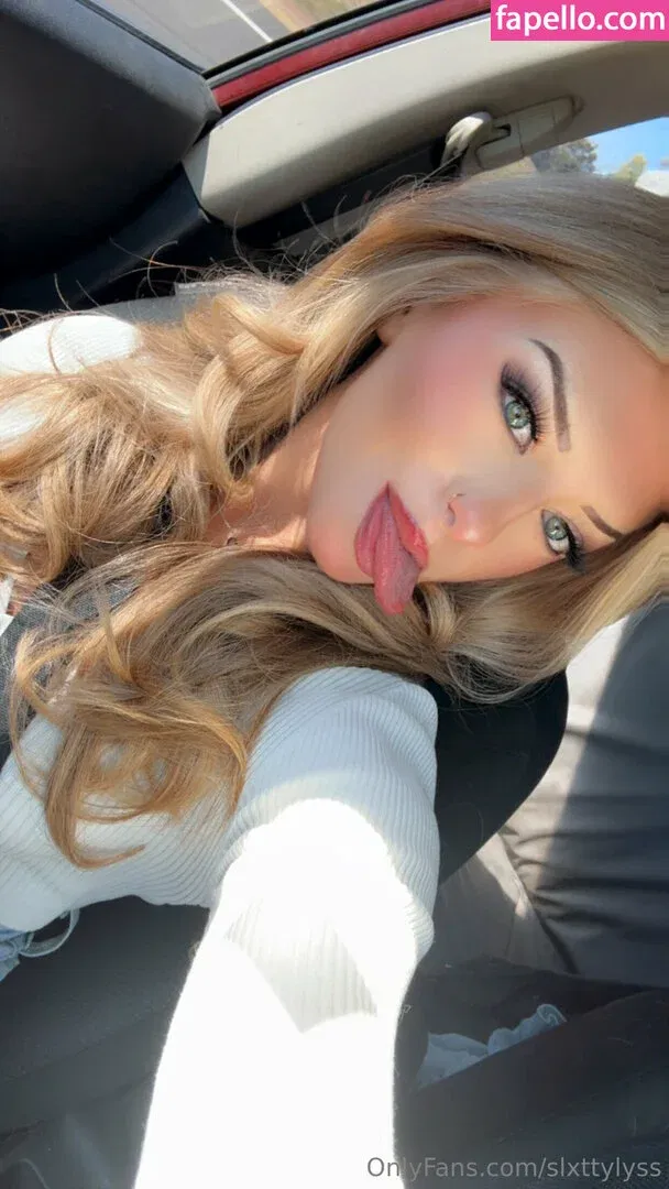 Slxttylyss Onlyfans Photo Gallery 