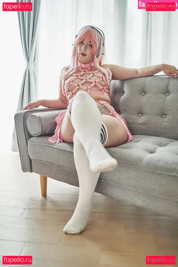 anya.braddock Onlyfans Photo Gallery 