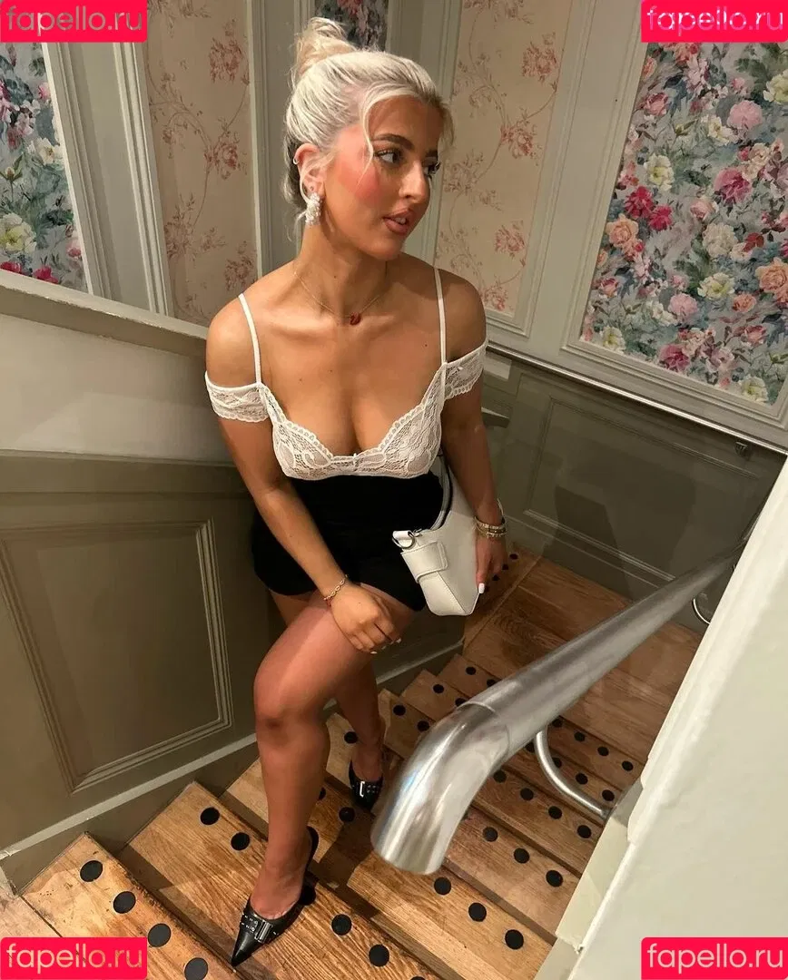 Izzy Taffs Onlyfans Photo Gallery 