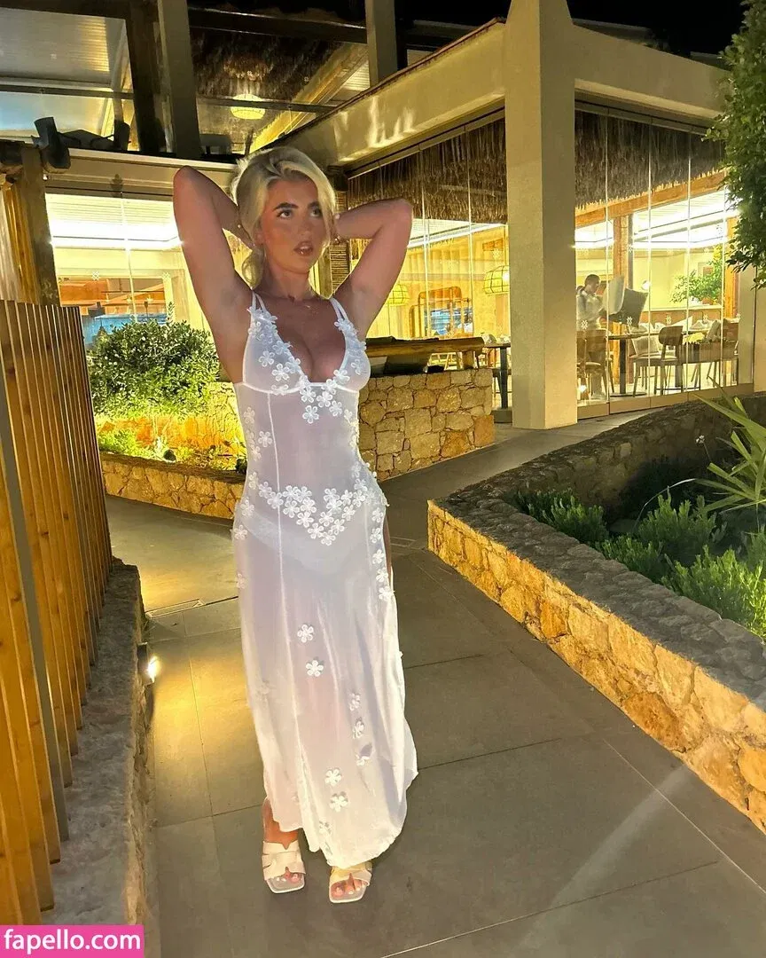 Izzy Taffs Onlyfans Photo Gallery 