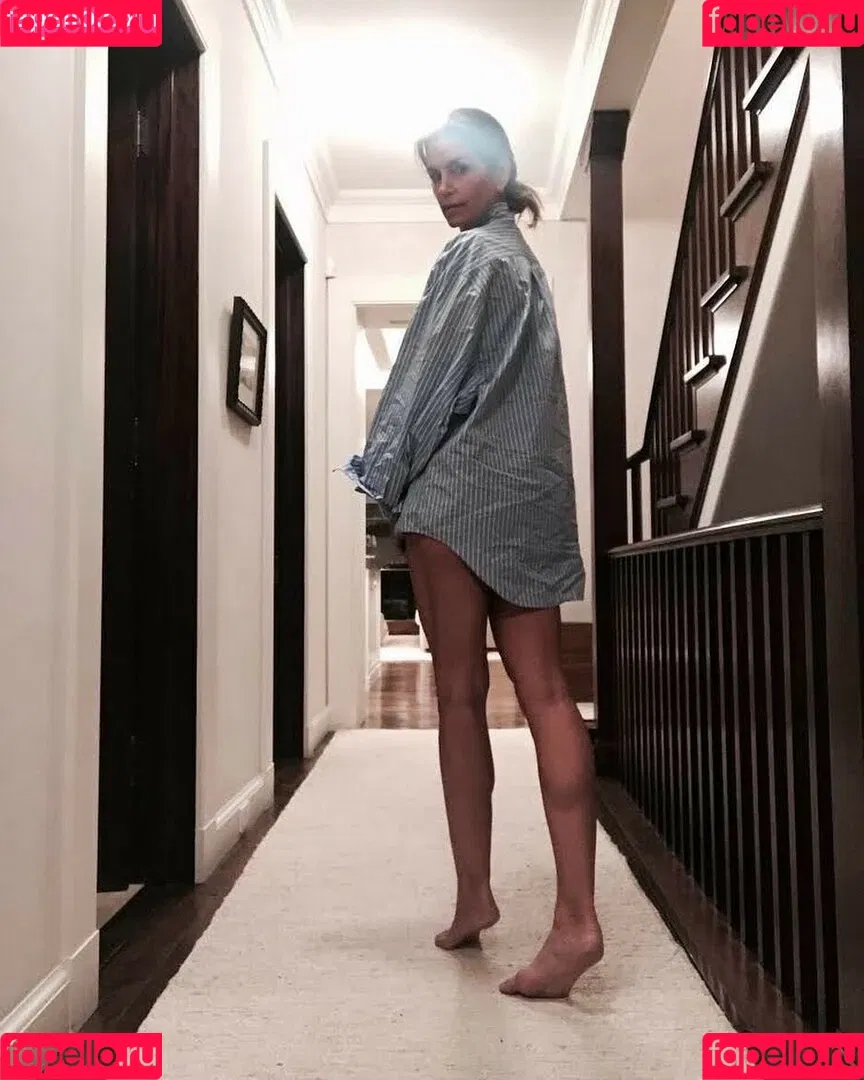 Cindy Crawford Onlyfans Photo Gallery 