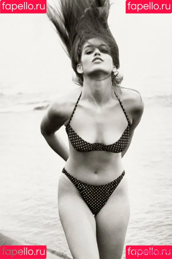 Cindy Crawford Onlyfans Photo Gallery 