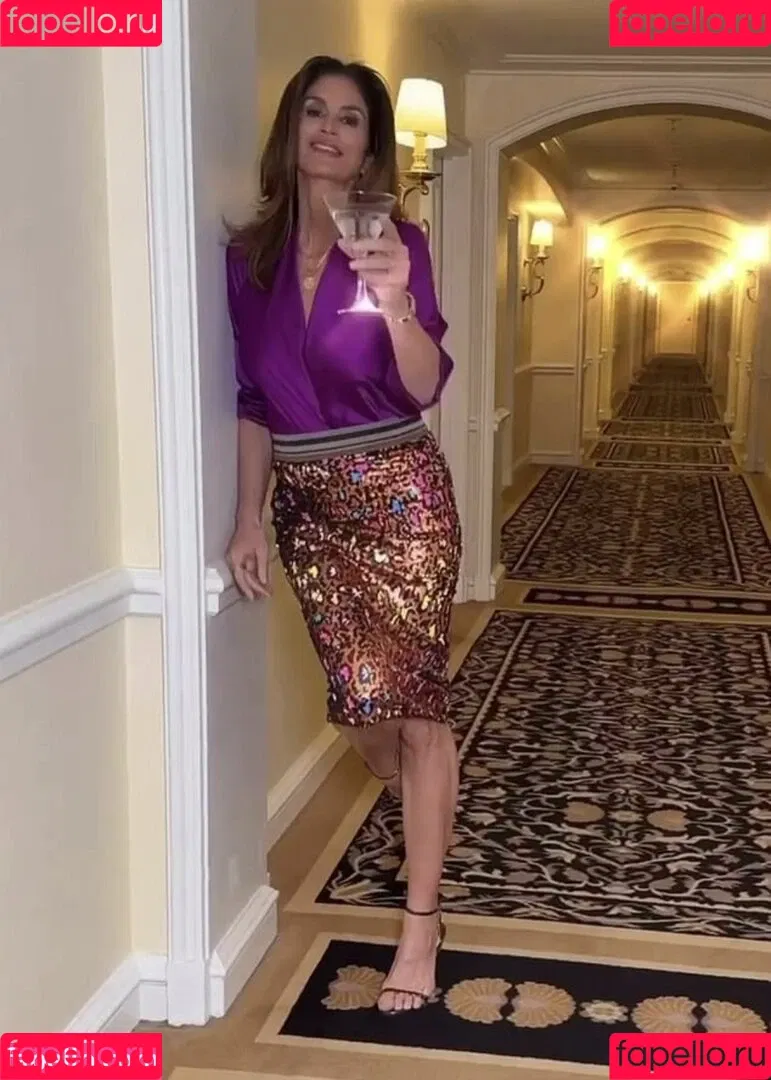 Cindy Crawford Onlyfans Photo Gallery 