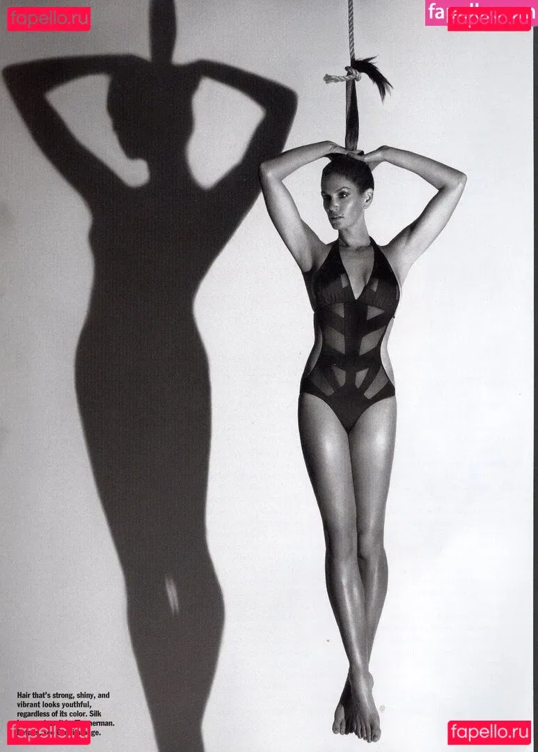 Cindy Crawford Onlyfans Photo Gallery 