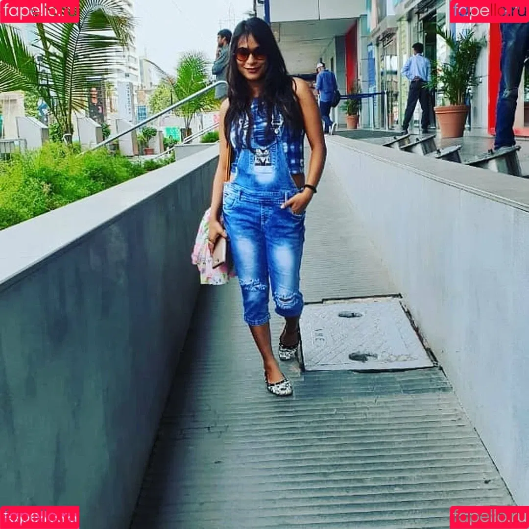 Muskaan Agarwal Onlyfans Photo Gallery 