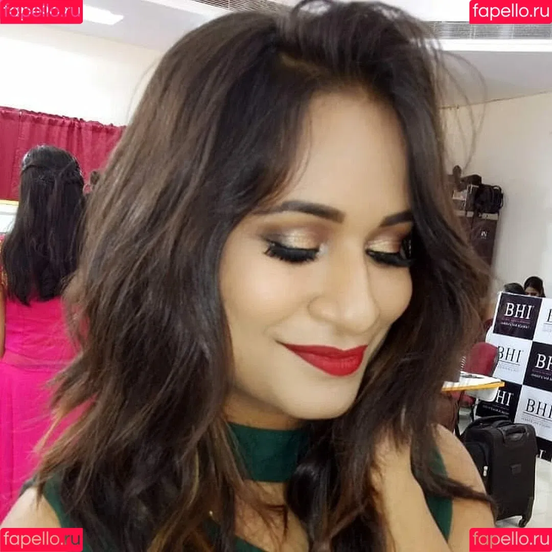 Muskaan Agarwal Onlyfans Photo Gallery 