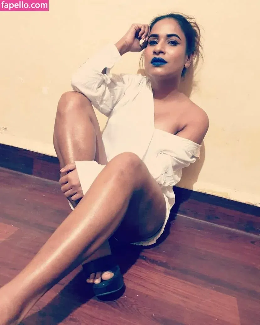 Muskaan Agarwal Onlyfans Photo Gallery 