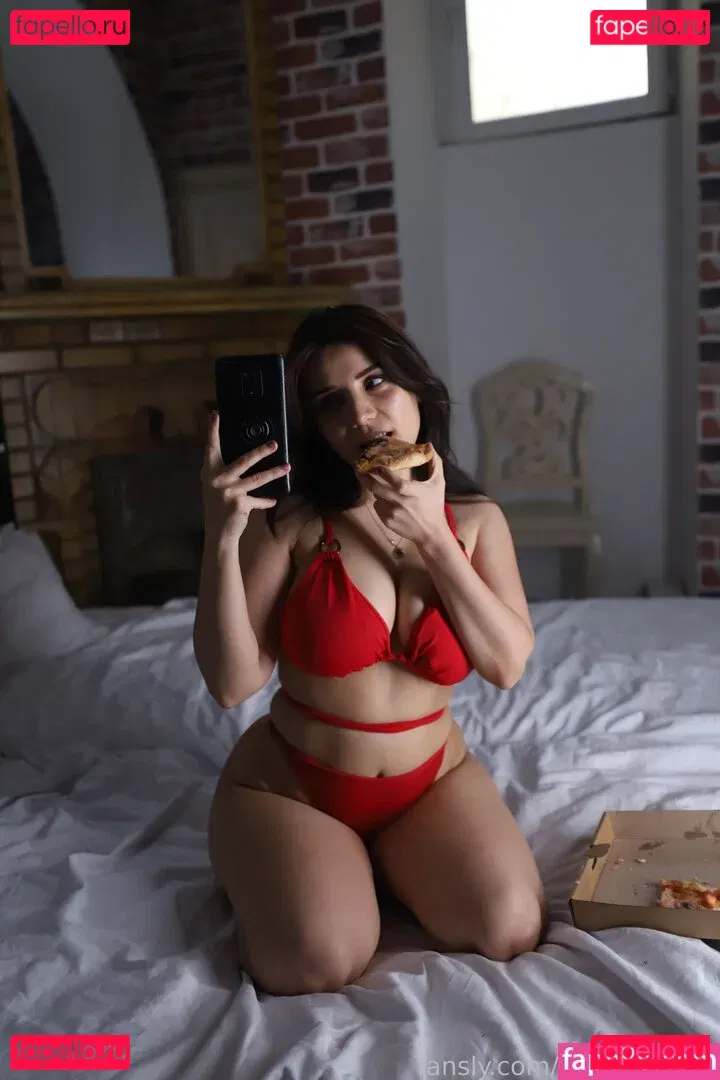 linatheangel Onlyfans Photo Gallery 