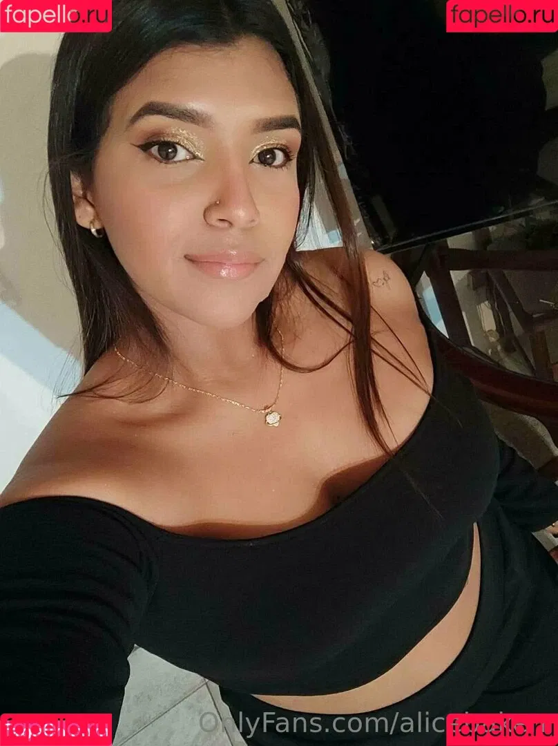 alicebakerr Onlyfans Photo Gallery 
