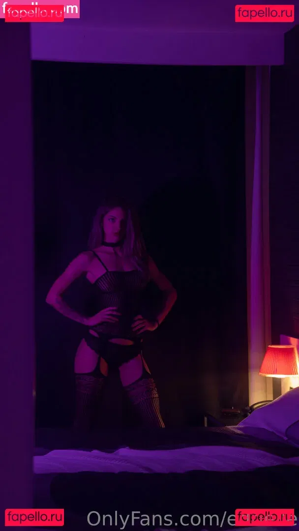 edrielle Onlyfans Photo Gallery 