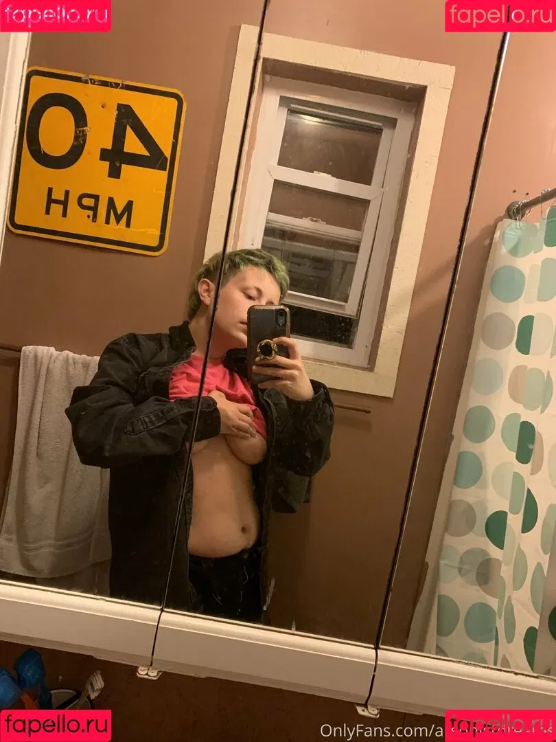 arsonistdreams Onlyfans Photo Gallery 