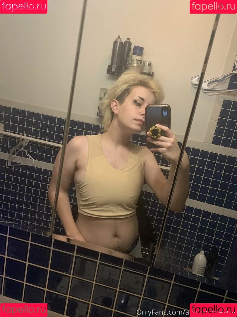 arsonistdreams Onlyfans Photo Gallery 