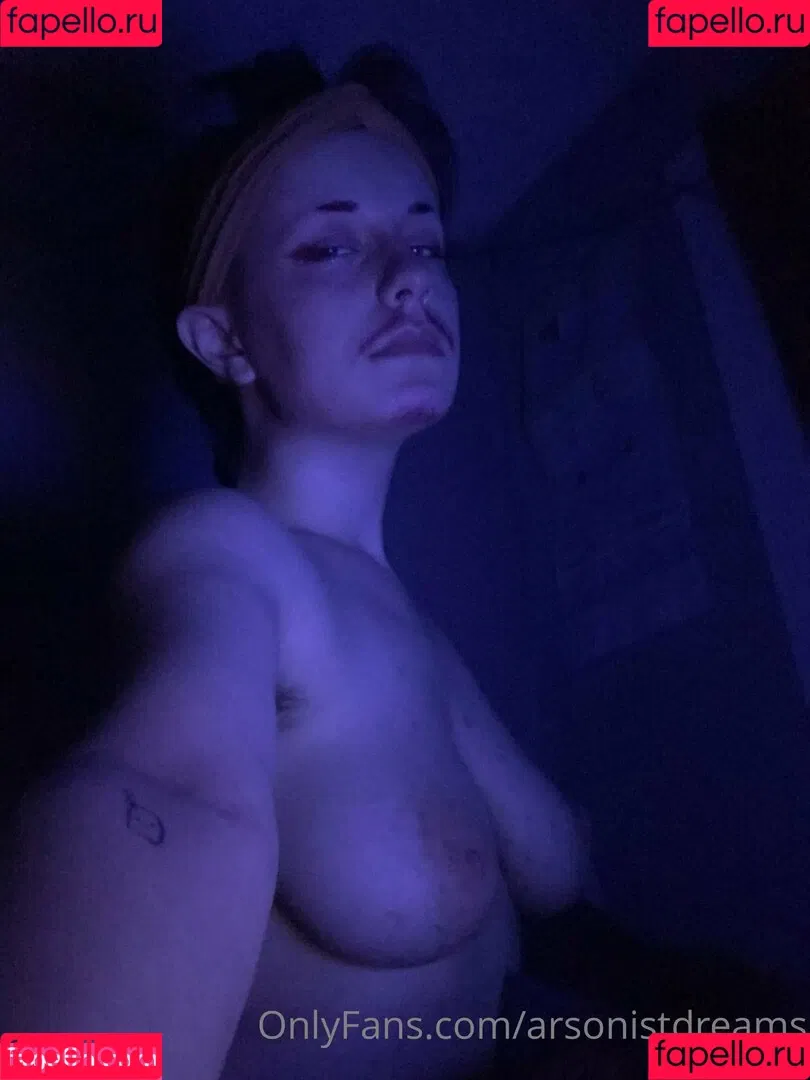 arsonistdreams Onlyfans Photo Gallery 