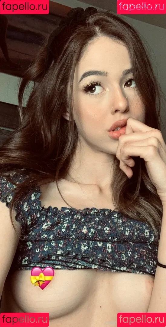 lillyvanillacb Onlyfans Photo Gallery 